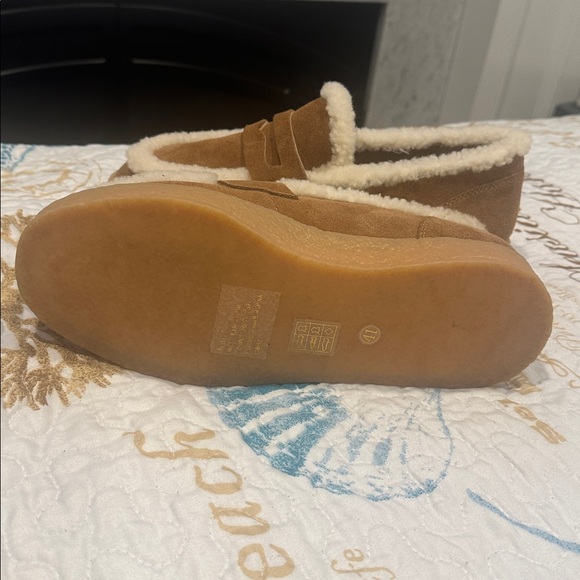 Steve Madden Shearling Lined Loafers in Chestnut Color Size 11 - Picture 5 of 10